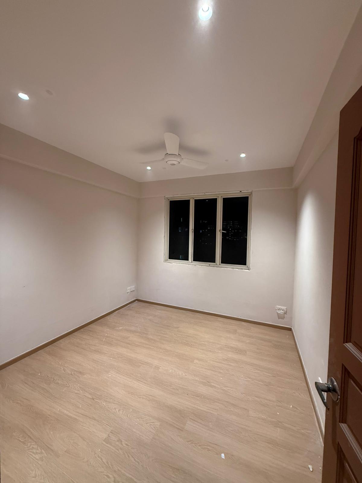 Castle Green Condo